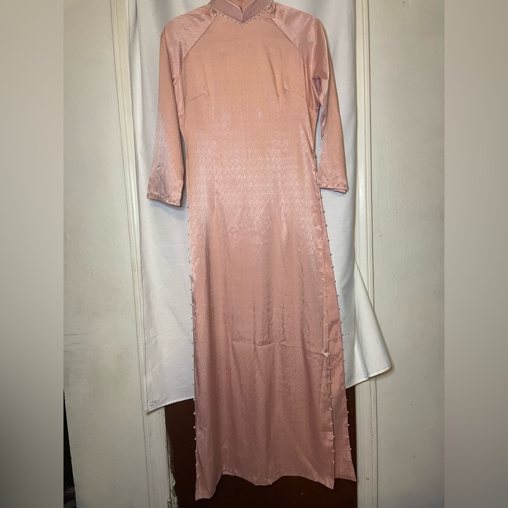 NWOT Light Pink Traditional Asian Vietnamese Long Dress w Pearl Accent Size XXL